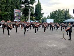 Ikut Olahraga Bersama, Puluhan Prajurit Kodim 0101/Kota Banda Aceh Tumpah Ruah di Halaman Makodim