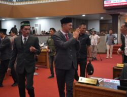 Sekda Aceh Hadiri Rapat Paripurna Persetujuan Tiga Raqan Inisiatif DPRA