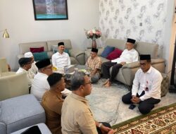 Sekda Aceh Bersama Pimpinan SKPA Takziah ke Rumah Duka Almarhum dr. Zaini Abdullah