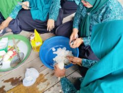 TP PKK Kecamatan Simpang Kiri Galakkan Program Hllirisasi Pangan Lokal
