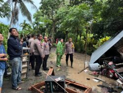 Kapolres Sabang Tinjau Lokasi Longsor dan Bantu Korban Bencana Akibat Cuaca Ekstrem