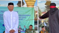 Kejari Aceh Selatan Eksekusi Cambuk Delapan Terpidana Hukum Jinayat, Lima Lainnya Berhalangan Hadir