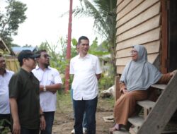 Tinjau Pedalaman Aceh Tamiang, KAGAMA Serahkan 26 Huntara untuk Korban Bencana