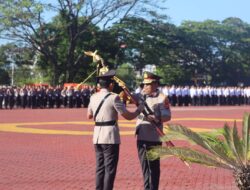 Sertijab Kapolda Aceh, Irjen Pol Marzuki Ali Basyah Serahkan Pataka “Machdum Sakti” kepada Irjen Pol. Ruddi Setiawan