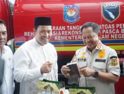 Mendagri Serahkan Mobil Damkar Multifungsi Fire Hawk FWS 4000 kepada Pemkab Aceh Tengah