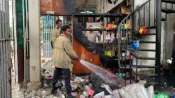 Ruko “Na Plastik” di Weusiteh Terbakar, Sebagian Barang Dimangsa Api