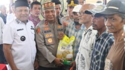 Kapolda Aceh Serahkan 1.000 Paket Sembako untuk Masyarakat Terdampak Bencana di Bireuen