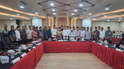 Wagub Aceh Audiensi dengan Menko Kumham Imipas Terkait Status Tanah Wakaf Blang Padang