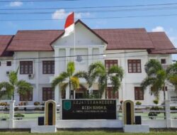 Kejari Aceh Singkil Naikkan Status Dugaan Tipikor Pengadaan Seragam Sekolah Bantuan Tanggap Darurat Banjir ke Tahap Penyidikan