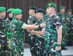 Kasdam IM Pimpin Sertijab Pejabat Kodam Iskandar Muda dan Serahkan Penghargaan untuk Dua Prajurit Berprestasi