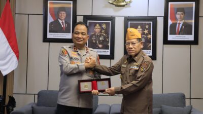 Kapolda Aceh Terima Silaturahmi Pengurus LVRI, Bahas Persiapan Hari Veteran Nasional ke-77