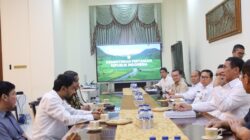 Bahas Pemulihan Sawah dan Kebun dengan Mentan, Gubernur Mualem: Kami Butuh Dukungan Pak Menteri