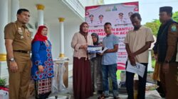 Berkunjung ke Bumi Ate Fulawan, Kak Na Serahkan Bufferstok Senilai Rp2.2 Miliar kepada Pemkab Simeulue