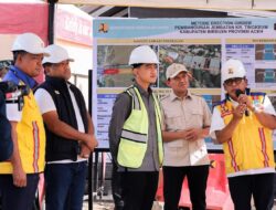 Wapres Gibran dan Wagub Dek Fadh Kunjungi Lokasi Terdampak Bencana di Kabupaten Bireuen