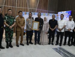 Kapolda Aceh Berikan Penghargaan atas Jasa Almarhum Pratu Galuh Nugraha