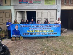Barisan Nazaruddin Dekgam Kecamatan Lhoknga Gelar Pasar Murah Gas Subsidi 3 Kg