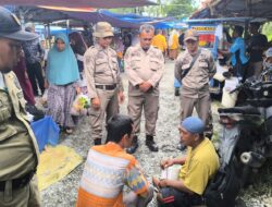 Satpol PP-WH Nagan Raya Tertibkan Gelandangan dan Pengemis di Pasar Tradisional Arongan