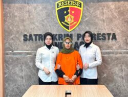Ketakutan Diburu Polisi, Wanita Terduga Pelaku Pencurian Emas Serahkan Diri ke Polresta Banda Aceh