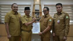 Taufik Jadi Plt Sekda Aceh, Wagub Dek Fadh: Jaga Integritas dan Bangun Komunikasi yang Baik