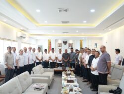 Wagub Aceh dan Pimpinan DPRA Bahas Percepatan Qanun APBA dan Stabilitas Sosial