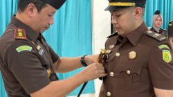 Kajari Aceh Selatan Lantik Muhammad Azsmar Haliem Sebagai Kasi Pidsus