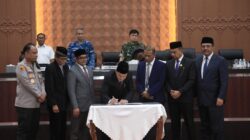 Semua Fraksi DPRA Setujui Pertanggungjawaban APBA 2025, Dek Fadh Janji Tindaklanjuti Rekomendasi BPK