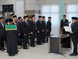 Lantik Belasan Pejabat Eselon II, Wali Kota Sabang Tekankan Pentingnya Disiplin