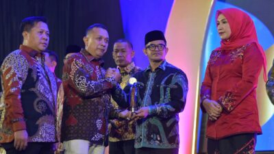 Pemerintah Aceh Terima Serambi Award 2026 atas Penanganan Bencana