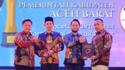 Pemkab Aceh Barat Terima Serambi Awards sebagai Pencetus Kartu Sehat Tarmizi-Said untuk Rakyat