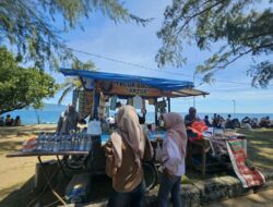 Cuaca Panas Dongkrak Omzet Pedagang Minuman di Sabang