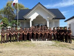 Ziarah Makam Pahlawan, Anjangsana Dan Santunan Anak Yatim Warnai HUT Ke-81 Kejaksaan Di Aceh Selatan
