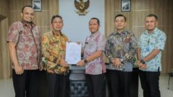 Rahmat Rizal Ditunjuk Jadi Plt Kepala Dinas Pertanahan Pidie Jaya