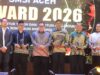 Bupati Pidie Terima SMSI Award 2026 Kategori Pelopor Program Pengentasan Buta Hijaiyah