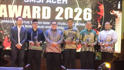 Bupati Pidie Terima SMSI Award 2026 Kategori Pelopor Program Pengentasan Buta Hijaiyah