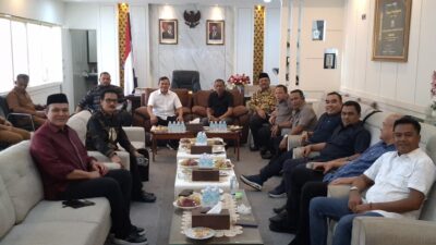 Wagub Aceh Dek Fadh dan Ketua DPRA Bahas Perubahan UUPA