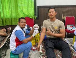 Sinergitas TNI-Polri, Belasan Personil Polres Aceh Singkil Donor Darah Peringati HUT TNI Ke-81