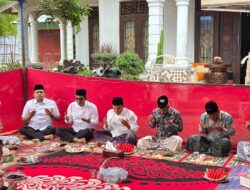 Wagub Dek Fadh Silaturahmi ke Rumah Duka Ibunda dari Ketua Komisi I DPRA Tgk Muharuddin di Aceh Utara