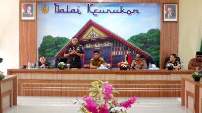 Dandim 0101/KBA Bekali Para Keuchik Kewaspadaan Dini Cegah Gangguan Keamanan Gampong