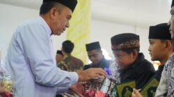 BKM Masjid Agung Ruhama Takengon Salurkan 108 Paket Santunan untuk Anak Yatim di Atu Lintang