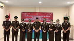 Lantik 8 Pejabat Kasubseksi, Kajari Aceh Selatan Tekankan Jaga Integritas Hindari Penyimpangan