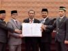 Plt Sekda Aceh dan Pimpinan DPRA Teken Persetujuan Bersama KUA-PPAS Aceh 2027