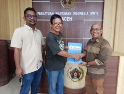 Azhari Daftar Sebagai Kandidat Bakal Calon Ketua DK PWI Aceh