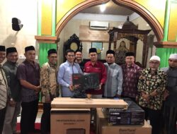 Dalam Dua Tahun Terakhir, Ketua DPRK Irwansyah Advokasi Fasilitas untuk 8 Masjid di Banda Aceh
