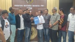 Serahkan Berkas Balon Ketua DKP PWI Aceh, Tarmilin Usman Didukung Wartawan di 18 Kabupaten/Kota